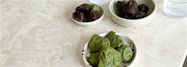 Snack med jordbr og matcha