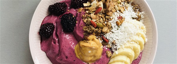 Mttende acai bowl