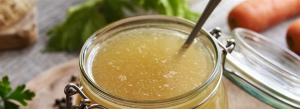 Bone broth: 5 rsager til at prve det!
