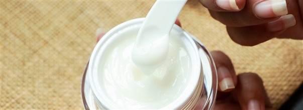 Lav din egen ansigtscreme uden tilstningsstoffer