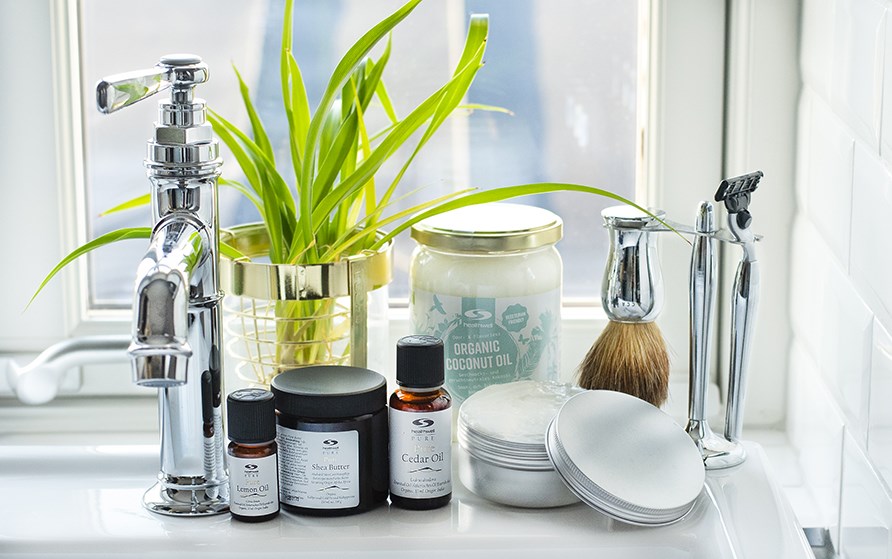 Hjemmelavet barbercreme p badevrelset.