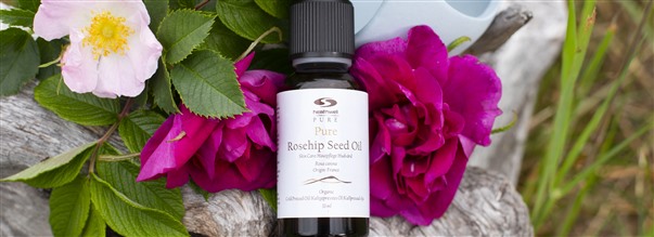 Hybenkerneolie som hudpleje